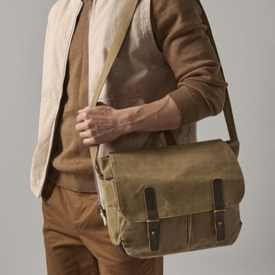 Heritage waxed canvas messenger Thumbnail